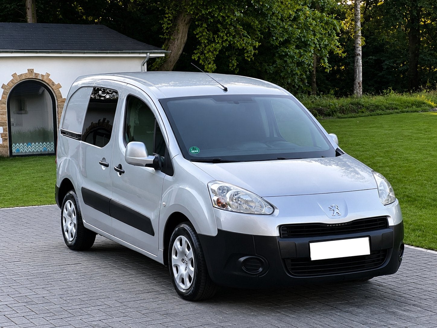 Peugeot Partner 1.6 HDI Euro 5 — 2014 — 126.000 km - Airco ️, Auto's, Euro 5, Elektrische ramen, Bedrijf, Diesel