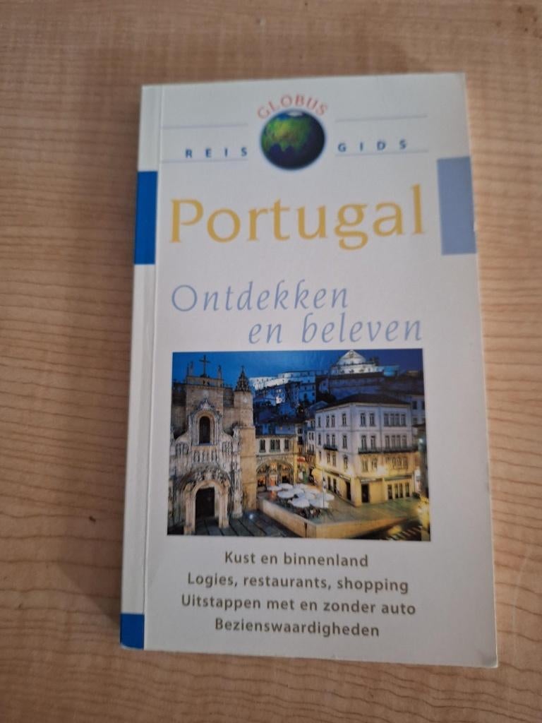 reisgids portugal - globus-, Boeken, Ophalen of Verzenden, Zo goed als nieuw, Europa, Reisgids of -boek