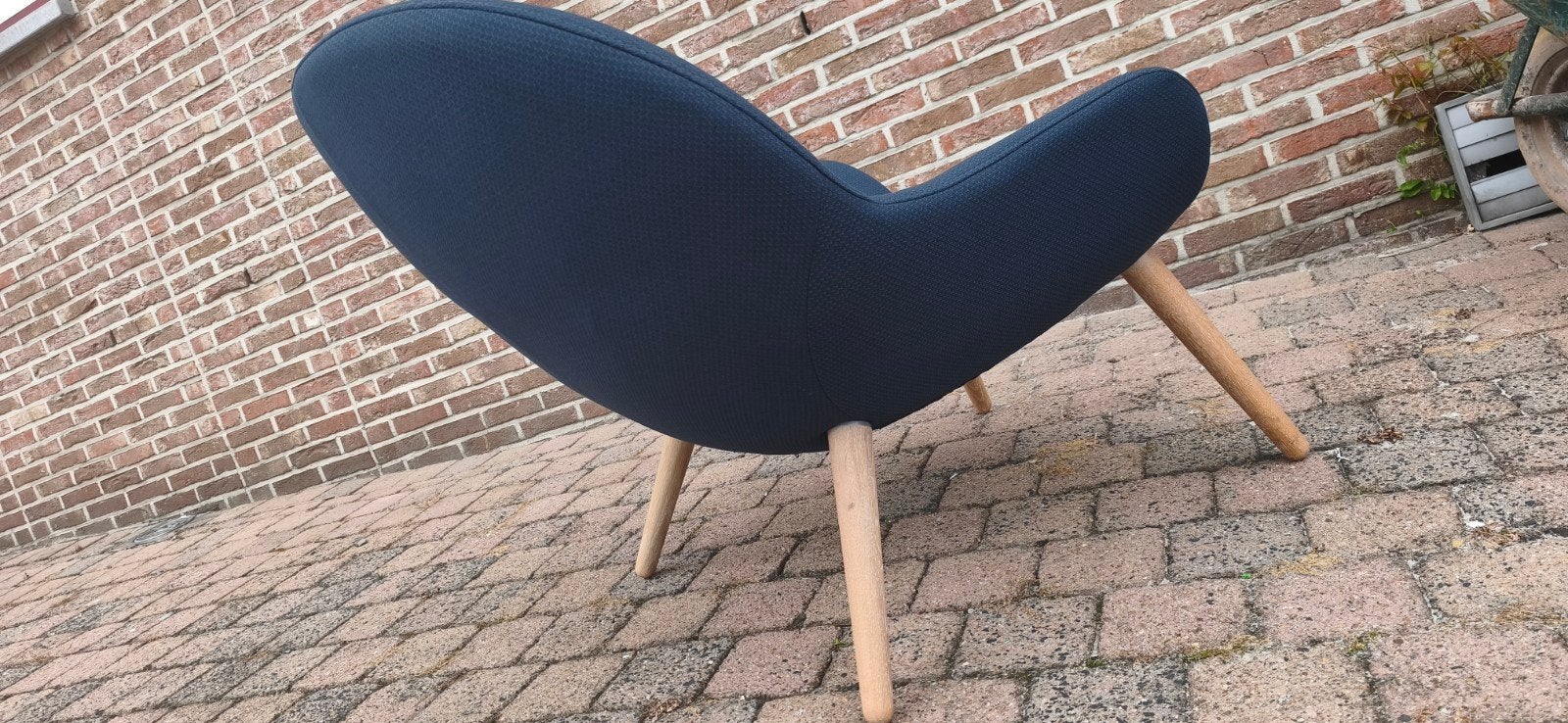Bolia Philippa fauteuil, Maison & Meubles, Chaises, Neuf, Une, Bois, Tissus, Bleu, Enlèvement