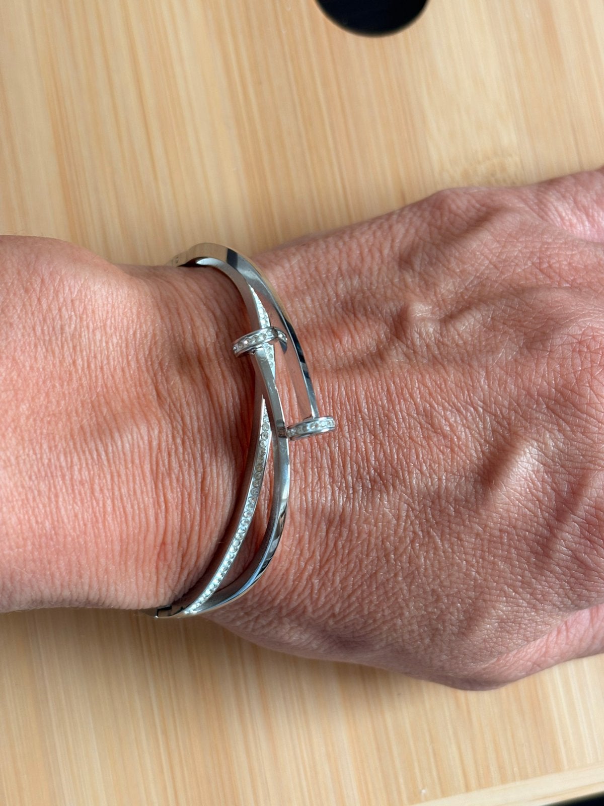 Bracelet clou avec strass, Enlèvement ou Envoi, Utilisé, Avec strass, Argent