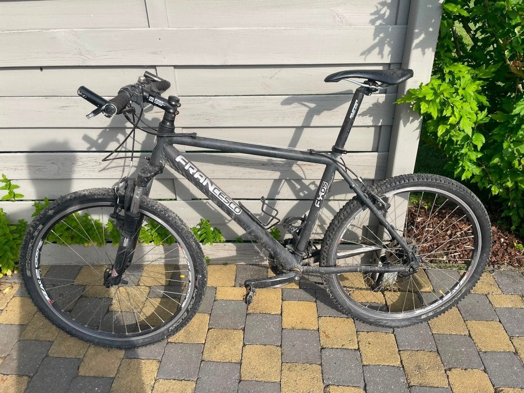 Mountainbike Francesco Heren, Gebruikt, 26 inch, Meer dan 20 versnellingen, Schijfrem