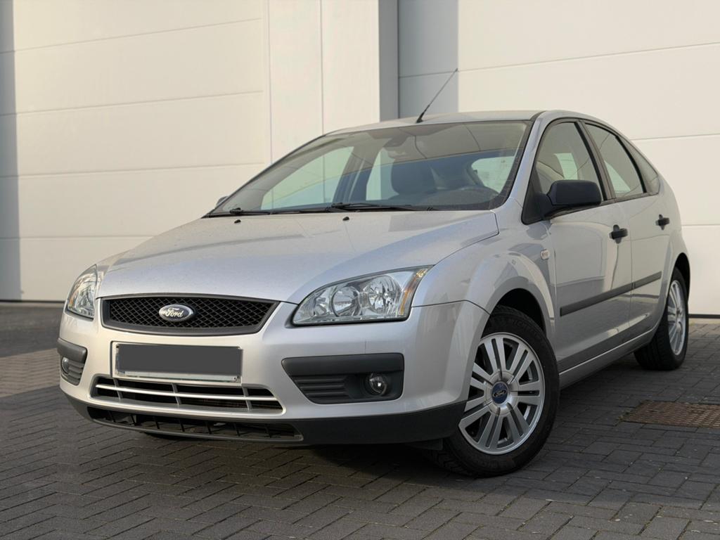 Ford Focus 1.6 Benzine Gekeurd VVK Airco/Parkeersensor/…, Auto's, Focus, Handgeschakeld, Particulier, Zilver of Grijs