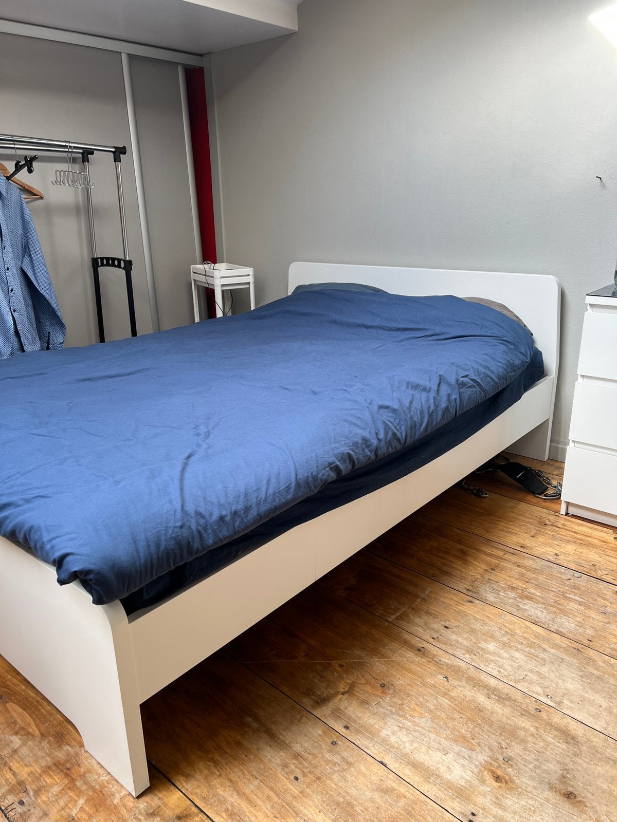 Lit blanc ikea Askvoll à vendre en bon etat, Enlèvement, Utilisé, Blanc, Deux personnes
