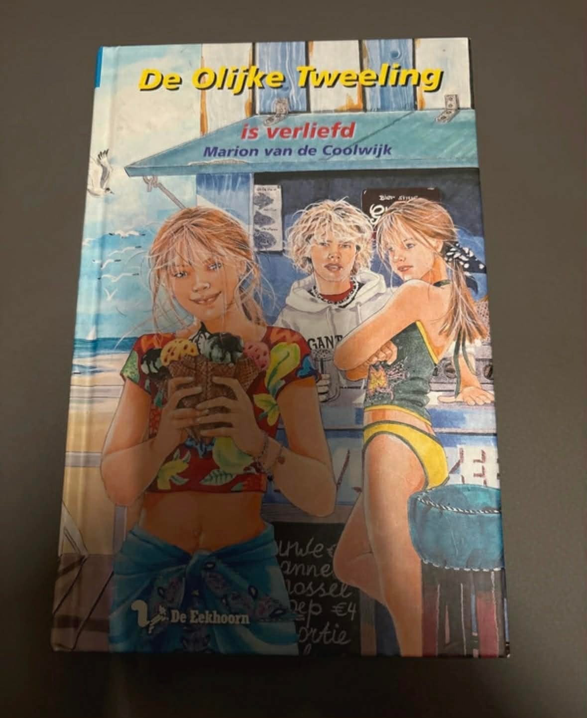 De Olijke Tweeling"Is verliefd", Ophalen, Zo goed als nieuw