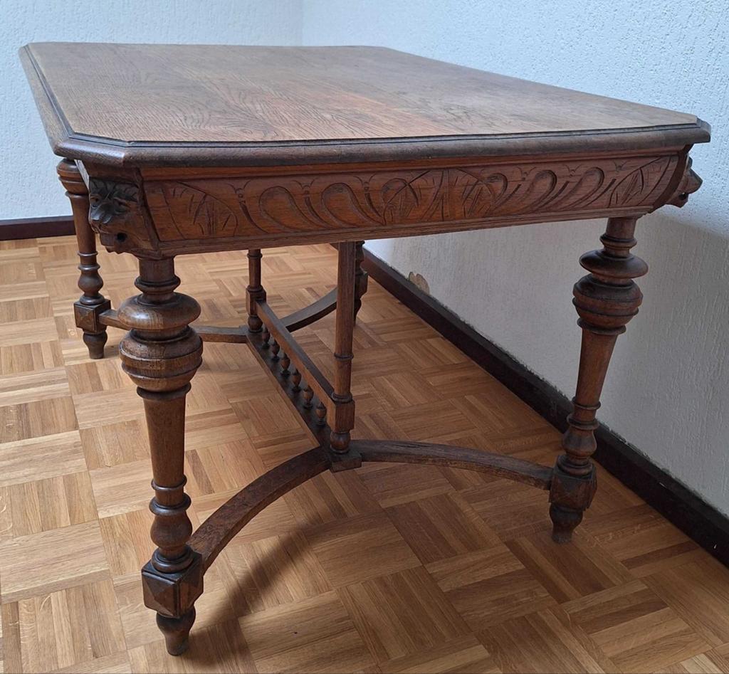 Table ancienne, Enlèvement