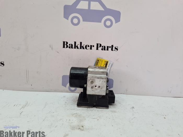 ABS Pomp van een Opel Vectra, Gebruikt, -, -, Opel
