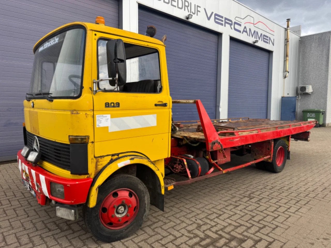 Mercedes-Benz LP *809-FRENCH TRUCK* (bj 1982), Autos, Achat, Entreprise, Jaune, Boîte manuelle
