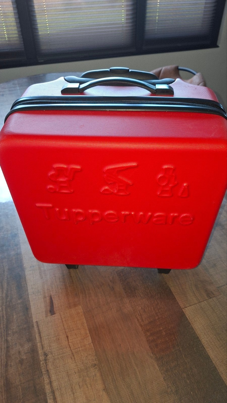 Objet de collection Tupperware - Étui Adaptachef, Enlèvement ou Envoi, Neuf, Rouge, Autres types