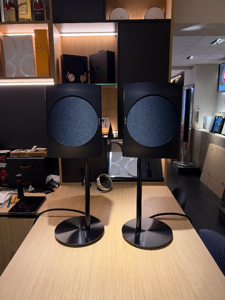 Bang & Olufsen Beolab 17 Black met vloer stands WISA - B&O, TV, Hi-fi & Vidéo, Compatible son surround/home cinéma, Info@bang-olufsen.dk