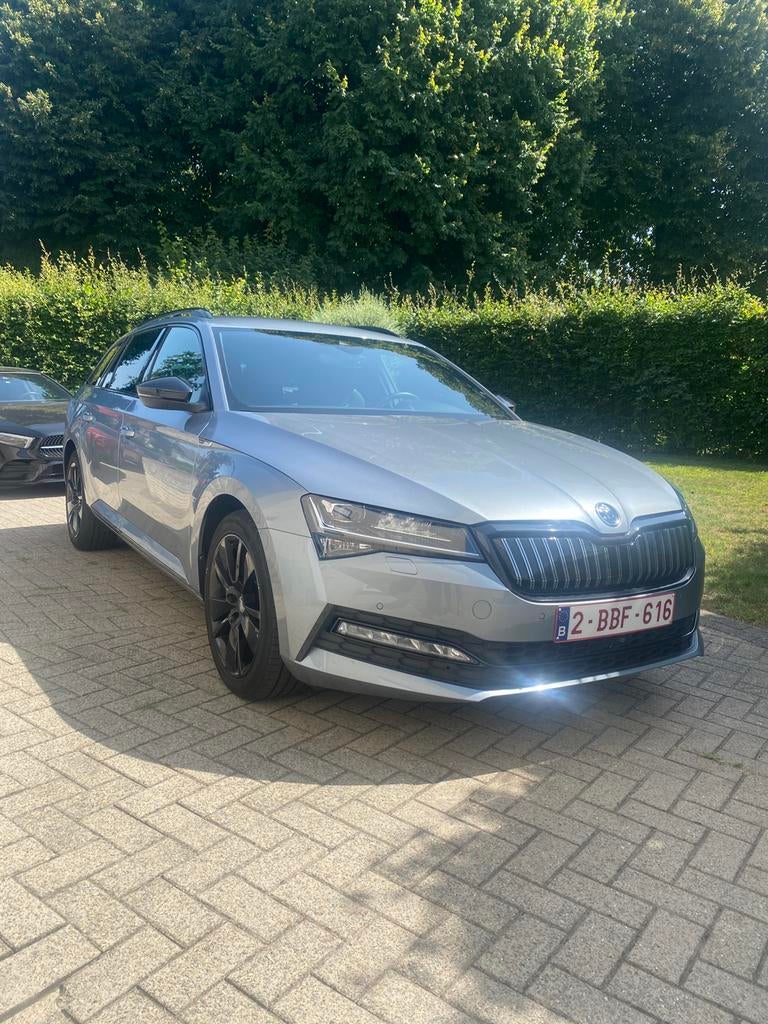 Skoda Superb Sportline 1.4 TSI PHEV DSG, Autos, Skoda, 1395 cm³, Argent ou Gris, Achat, Euro 6
