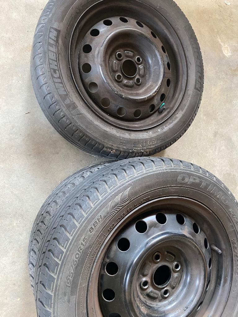 3 velgen met band Toyota Corolla, Auto-onderdelen, Banden en Velgen, Ophalen, Gebruikt, 15 inch, Velg(en)