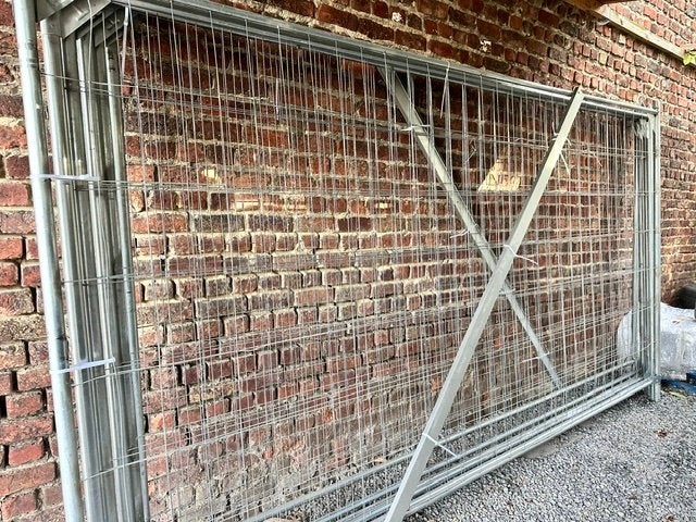 Barrières de chantier et plots, Bricolage & Construction, Enlèvement, Comme neuf