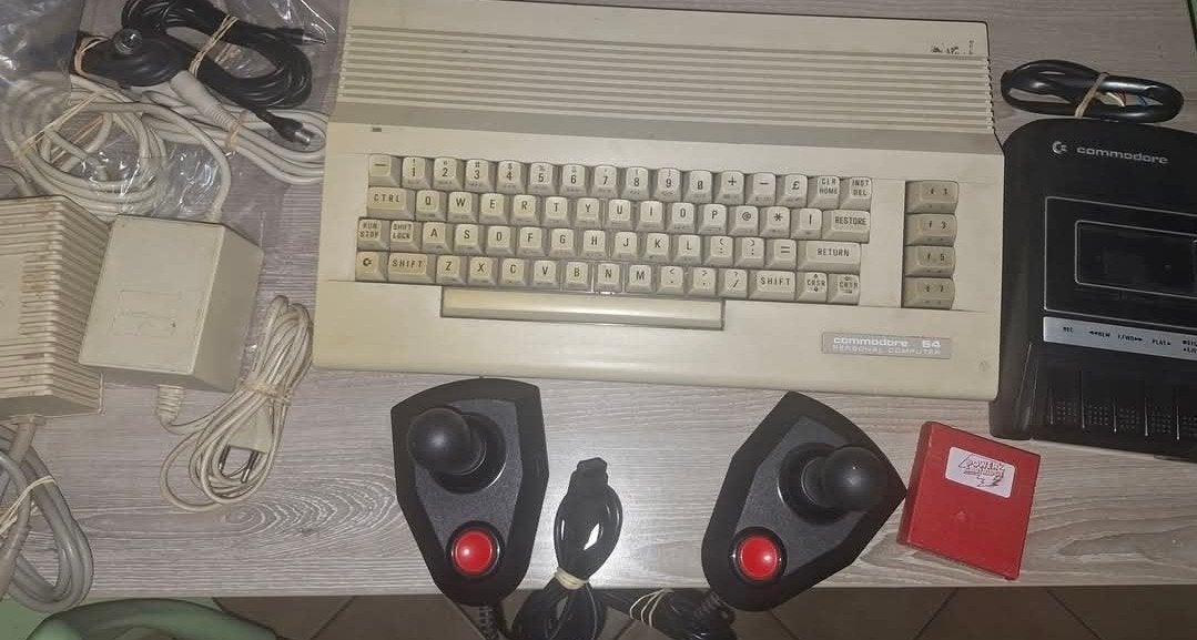 Commodore 64, Informatique & Logiciels, Enlèvement ou Envoi
