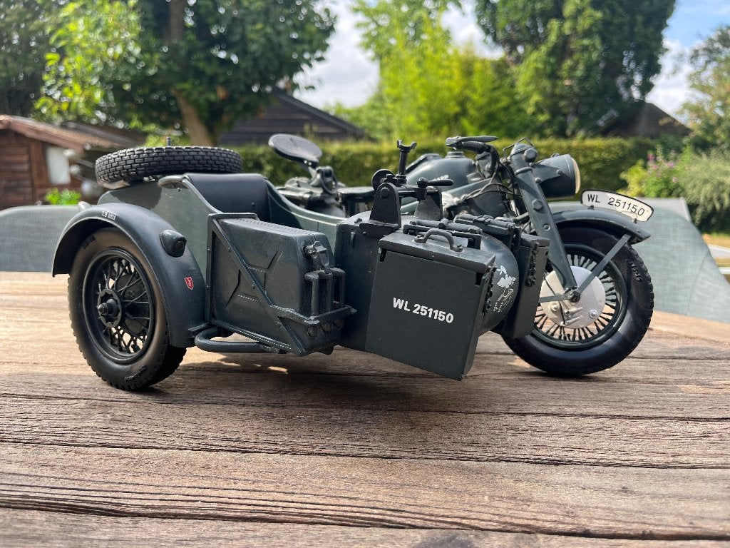 1/10 SCHUCO - ZUNDAPP - KS750 ZIJSPAN, Ophalen, Gebruikt