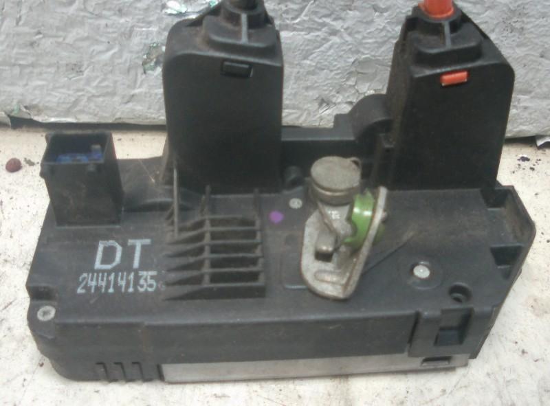 SERRURE DE PORTE ARRIÈRE DROITE Opel Zafira (F75), Info@VerberkAutodemontage.nl, Opel, Nijverheidstraat 1a 1a
5405 AJ  UDEN, NL