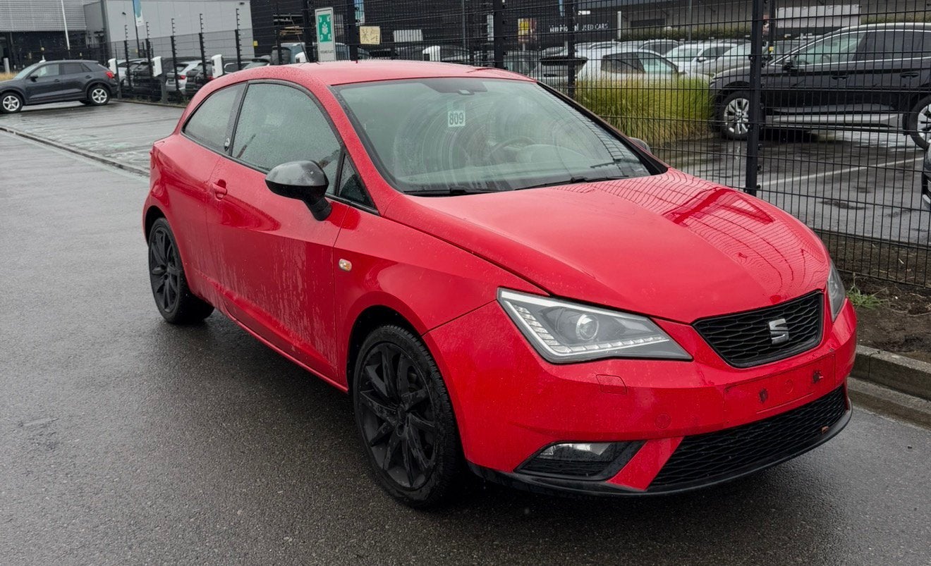 Seat ibiza 2014 1.2 benzine 188.000 km Gekeurd verkoop, Auto's, Voorwielaandrijving, Euro 5, 4 cilinders, 1198 cc