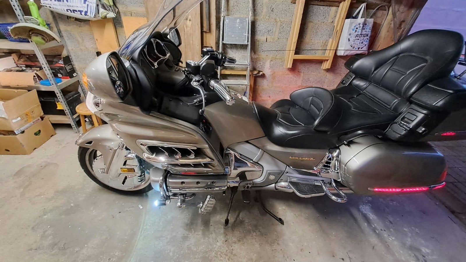 Honda Goldwing gl 1800, Motos, Occasion, Plus de 35 kW, Chopper, Particulier