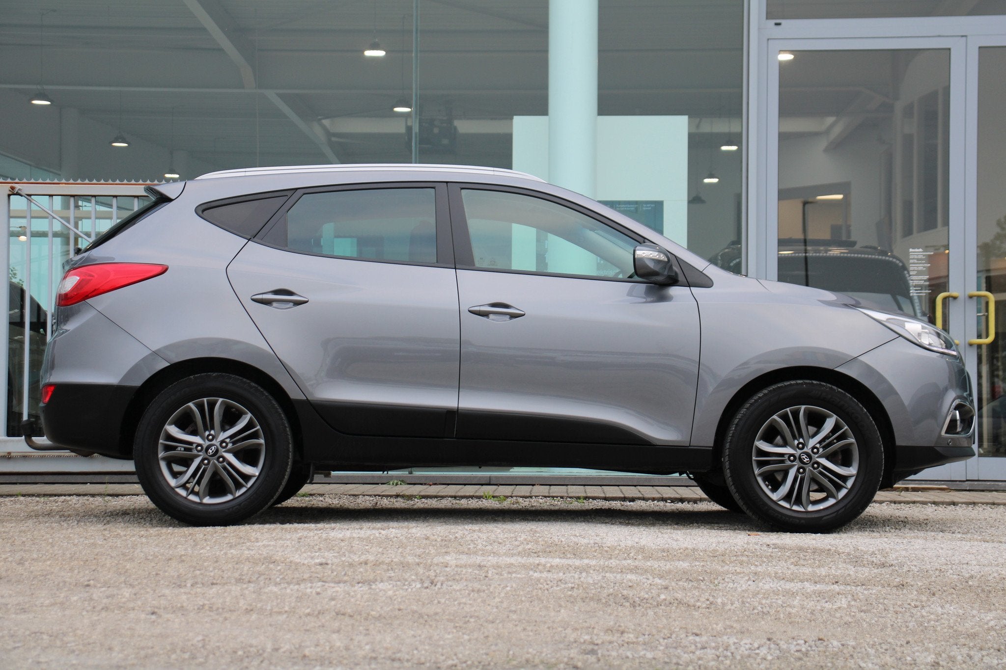 Hyundai ix35 1.7CRDi Go! 116PK *TREKHAAK*CAM*NAVI*CLIMATEC*, Auto's, Voorwielaandrijving, Euro 5, Zwart, 4 cilinders