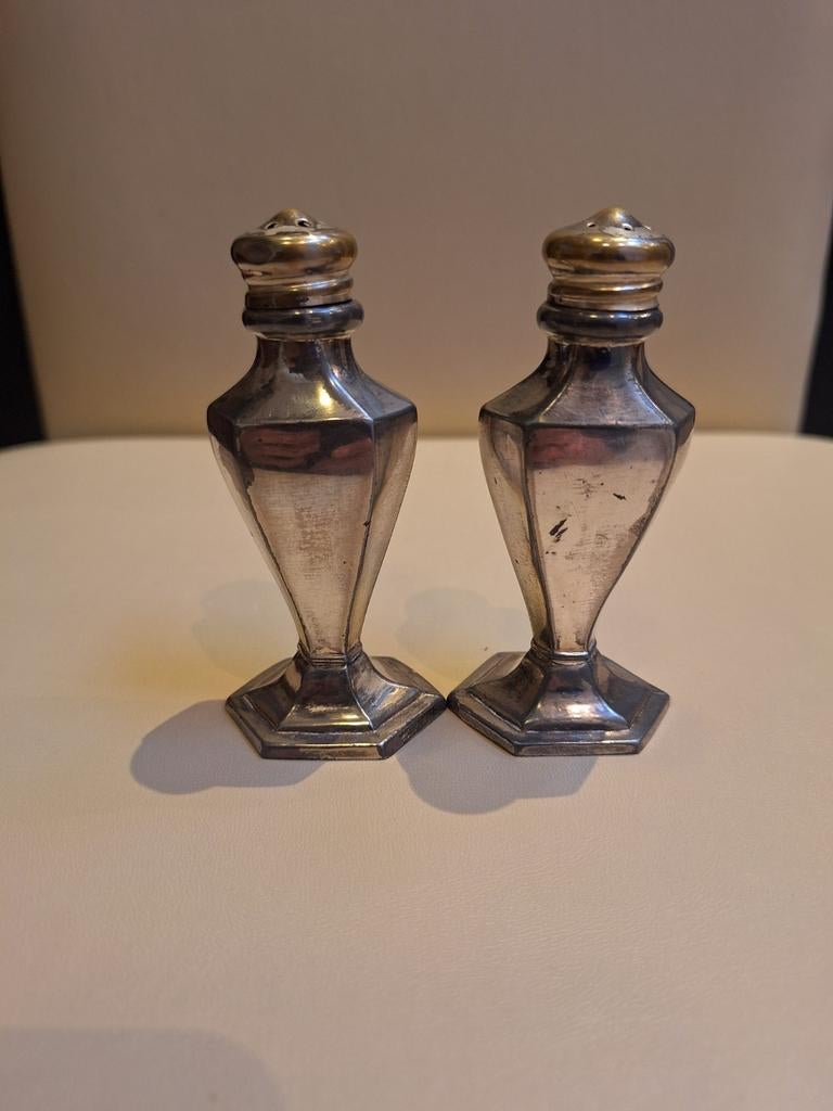 Verzilverd peper- en zoutstel, Ophalen of Verzenden