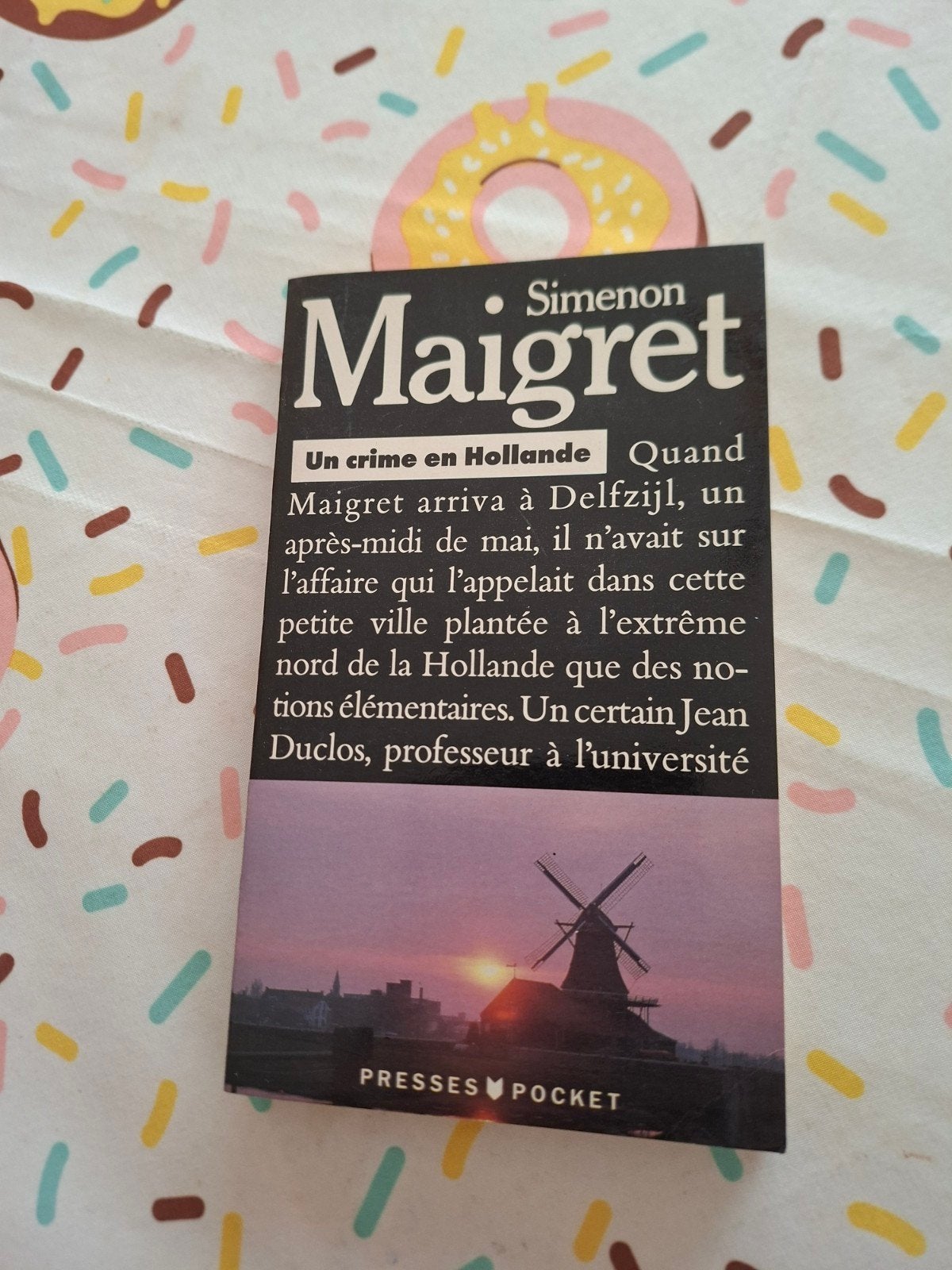 Simenon. Maigret. Un crime en Hollande., Enlèvement ou Envoi