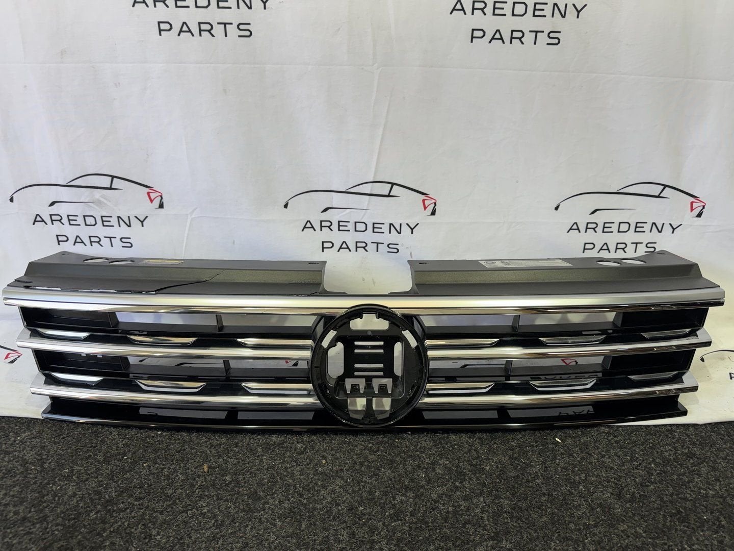Volkswagen Tiguan II 5NA AD1 R-Line Grill Grille 5NA853653B, Autos : Pièces & Accessoires, Autres pièces automobiles, Volkswagen