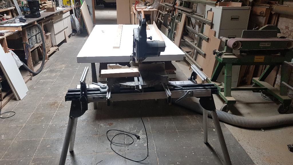 Afkortzaag, Ophalen, Gebruikt, 600 tot 1200 watt, Afkortzaag