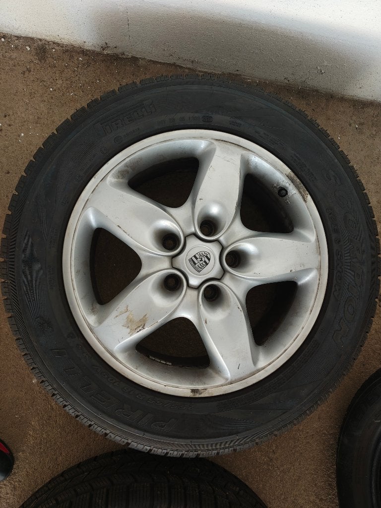 Pneus Pirelli + jantes 255/55/R18 M+S pour Porsche Cayenne, Pneus hiver, 255 mm, Enlèvement, Utilisé
