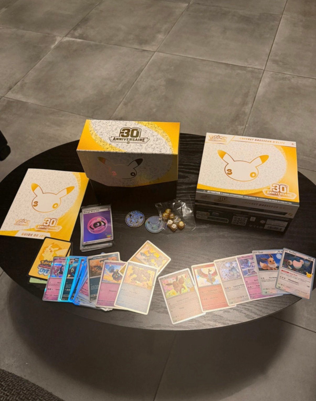 Pokémon etb, Enlèvement ou Envoi, Comme neuf