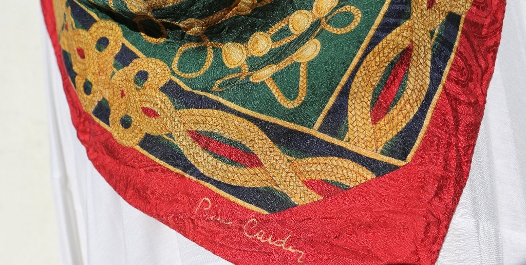 Foulard en soie Vintage - Pierre Cardin, Pierre Cardin, Enlèvement ou Envoi
