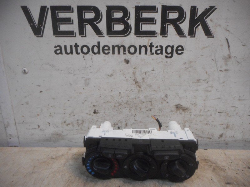 PANNEAU DE COMMANDE CLIMATISATION Opel Corsa E (1355518), Opel, Opel Automobile GmbH, Utilisé, Kontakt-opel@opel.com