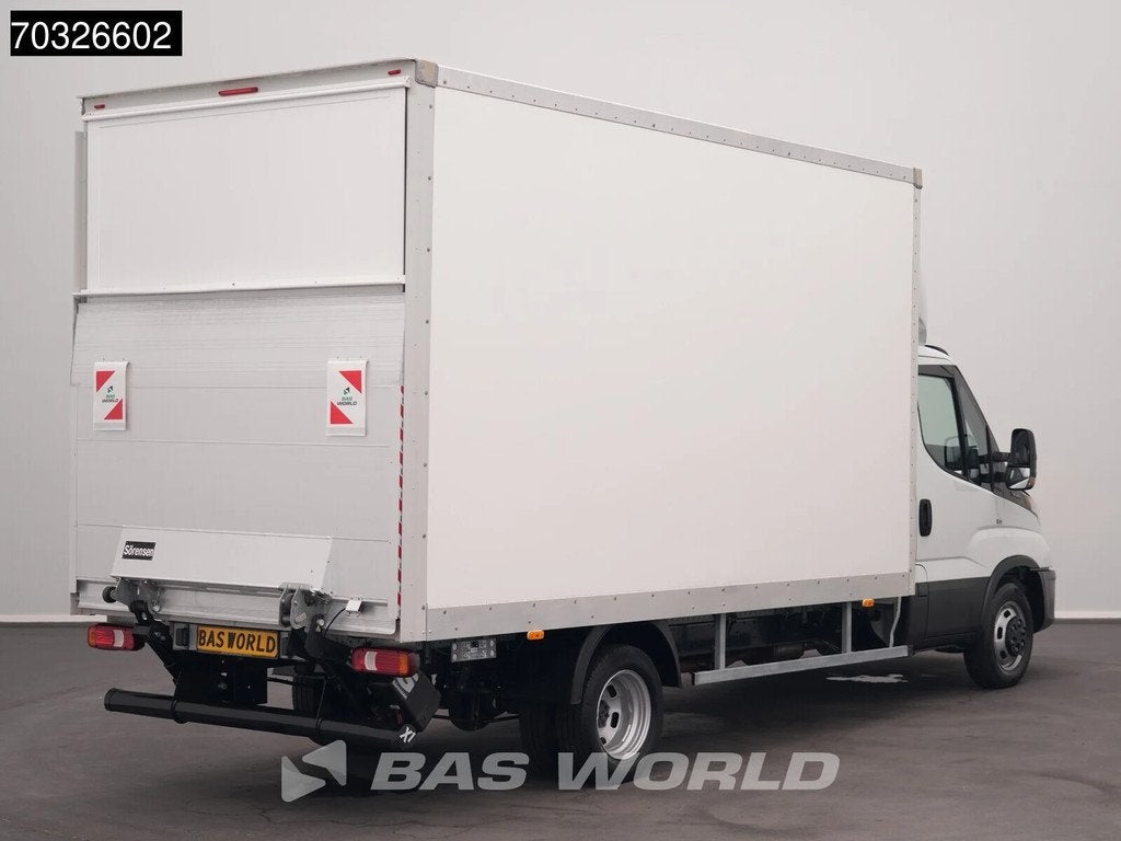 Iveco Daily 35C16 3.0L Laadklep Dubbellucht 160PK Bakwagen A, Stof, Gebruikt, Euro 6, 4 cilinders