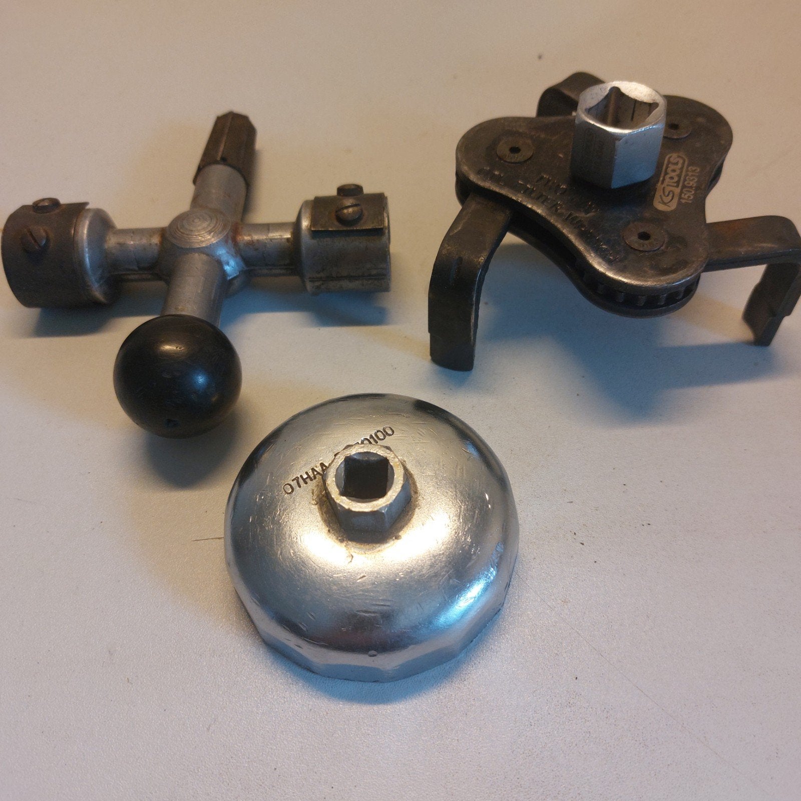 2 oliefiltersleutels+batterij schraper, Ophalen of Verzenden, Gebruikt
