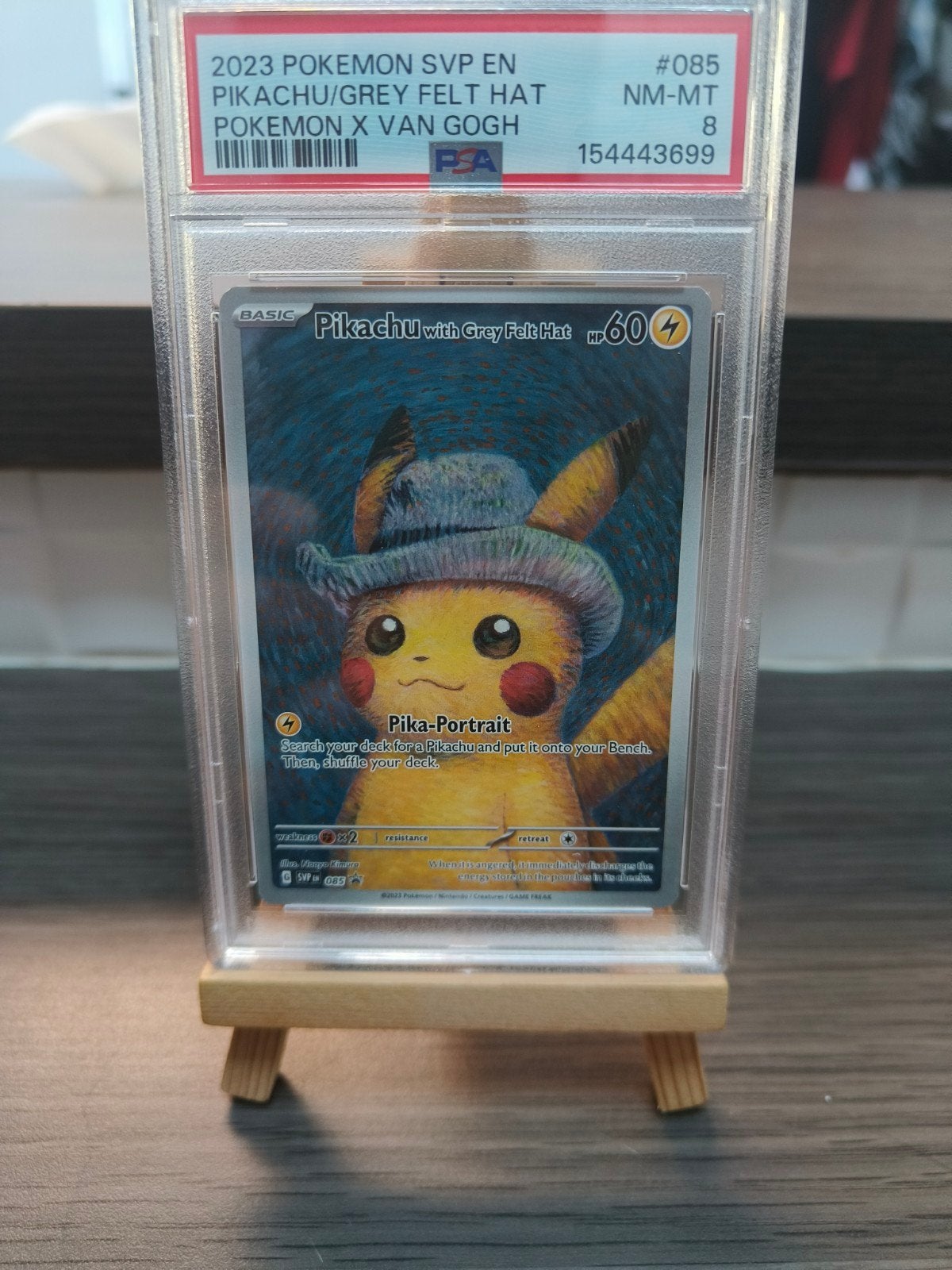 pikachu van gogh psa8, Hobby en Vrije tijd, Ophalen