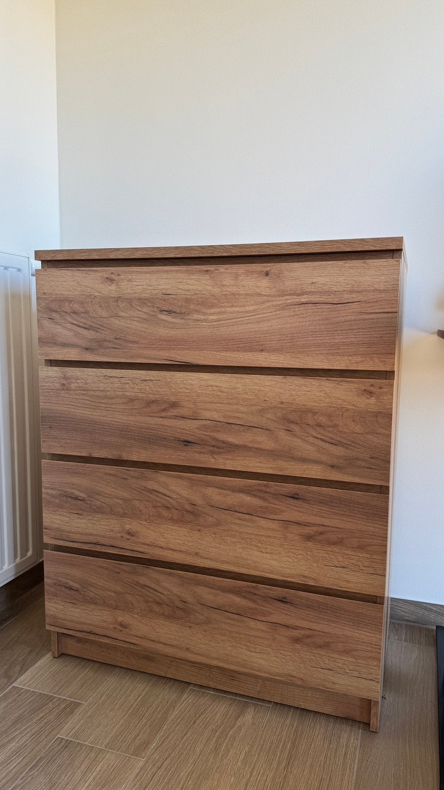 Commode, dressoir 4 lades Jysk, Enlèvement, Comme neuf