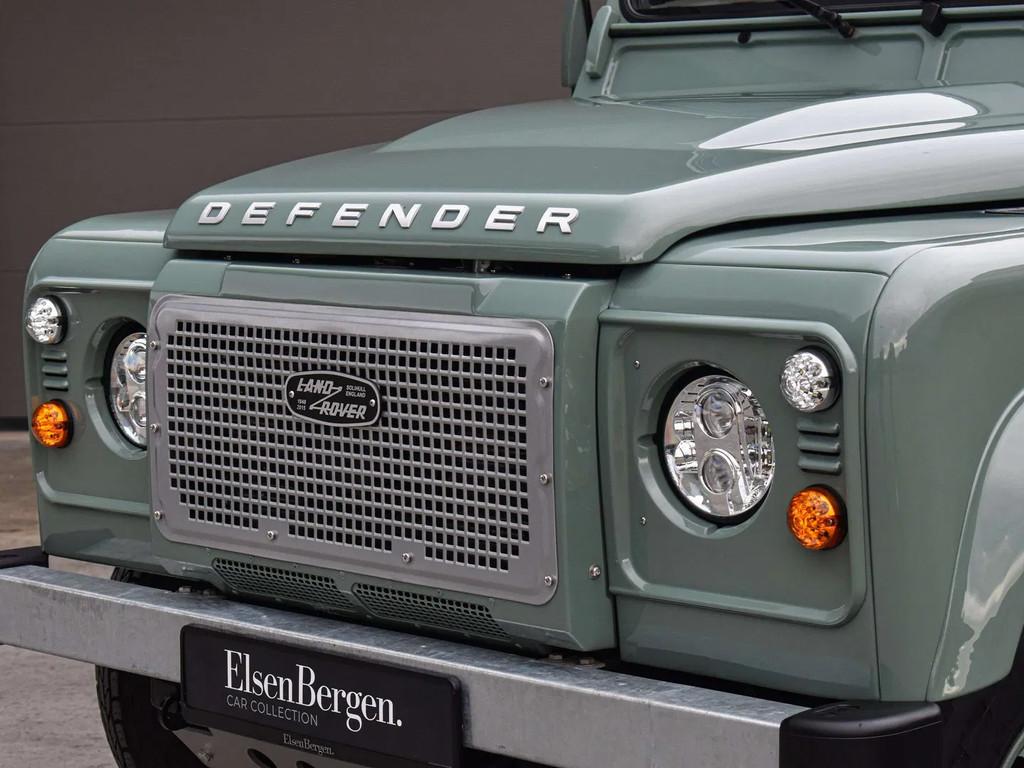 Land Rover Defender 110 / 2.4 TD4 / "Heritage Inspired", 90 kW, 122 pk, Gebruikt, 4 cilinders