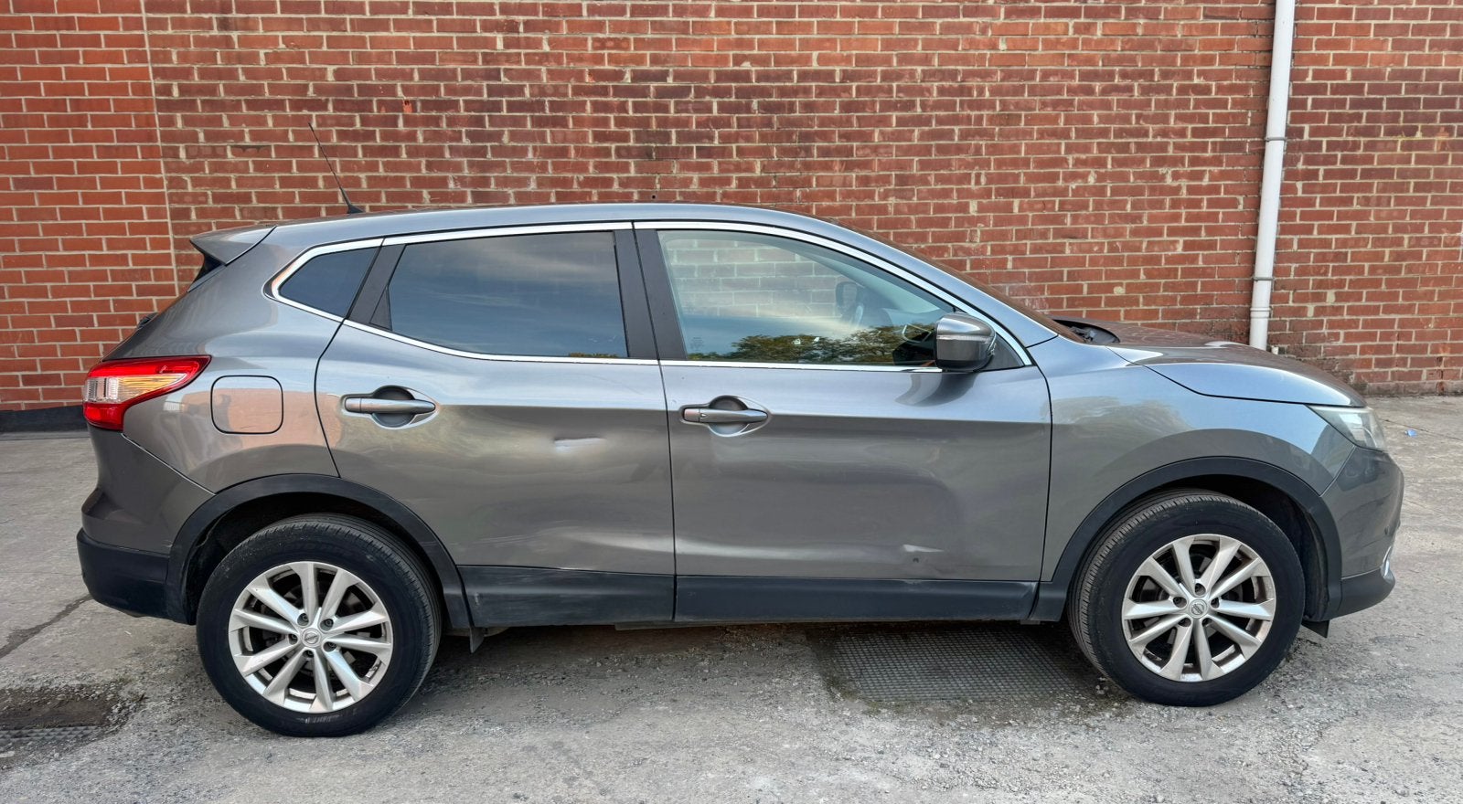 Nissan Qashqai 1.2i TEKNA NO START - DÉMARRE PAS, Autos, Euro 5, Achat, Entreprise, Boîte manuelle