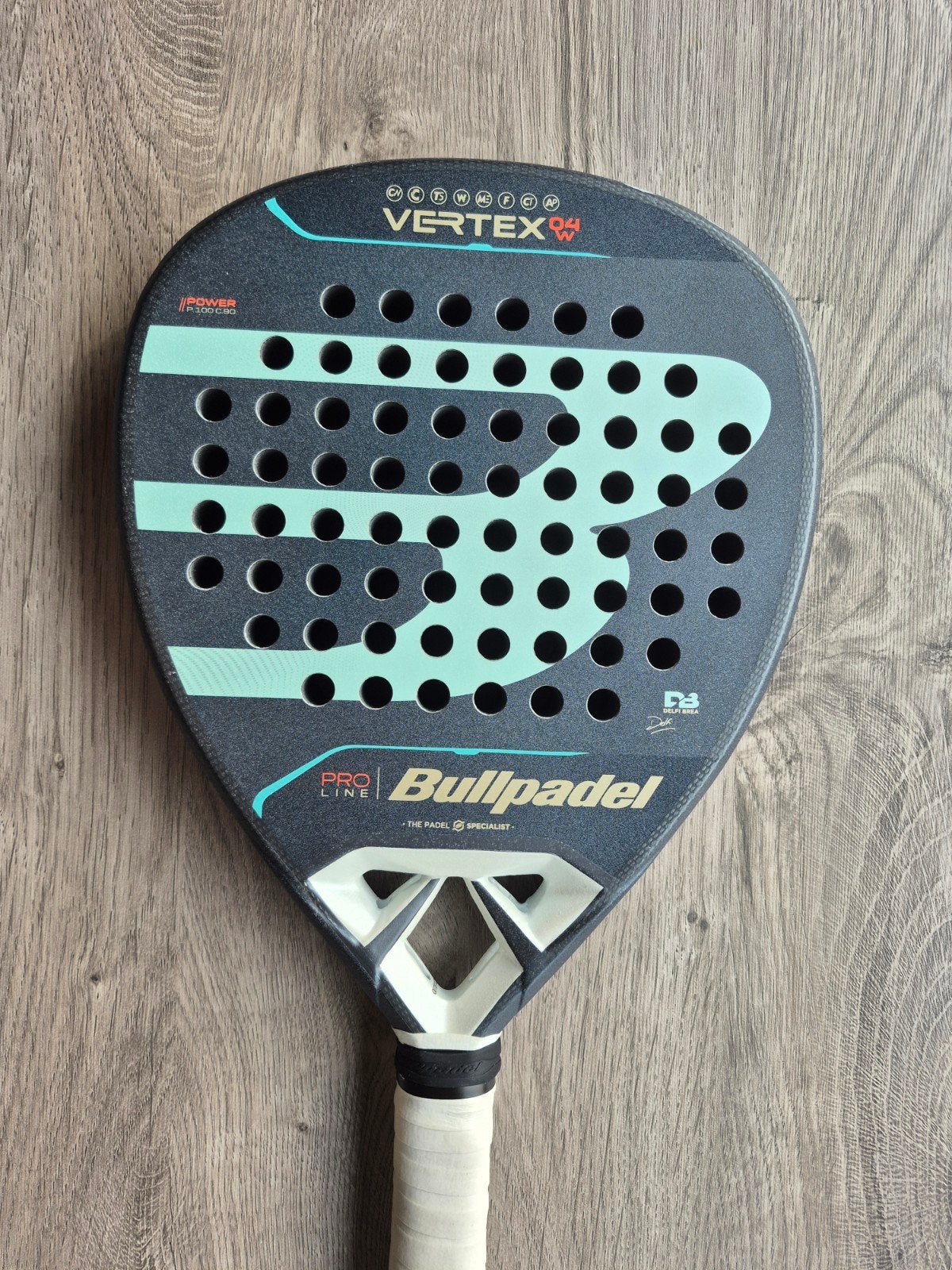 Bullpadel Racket - Bullpadel Vertex 04 Woman, Enlèvement ou Envoi, Comme neuf, Raquette de padel
