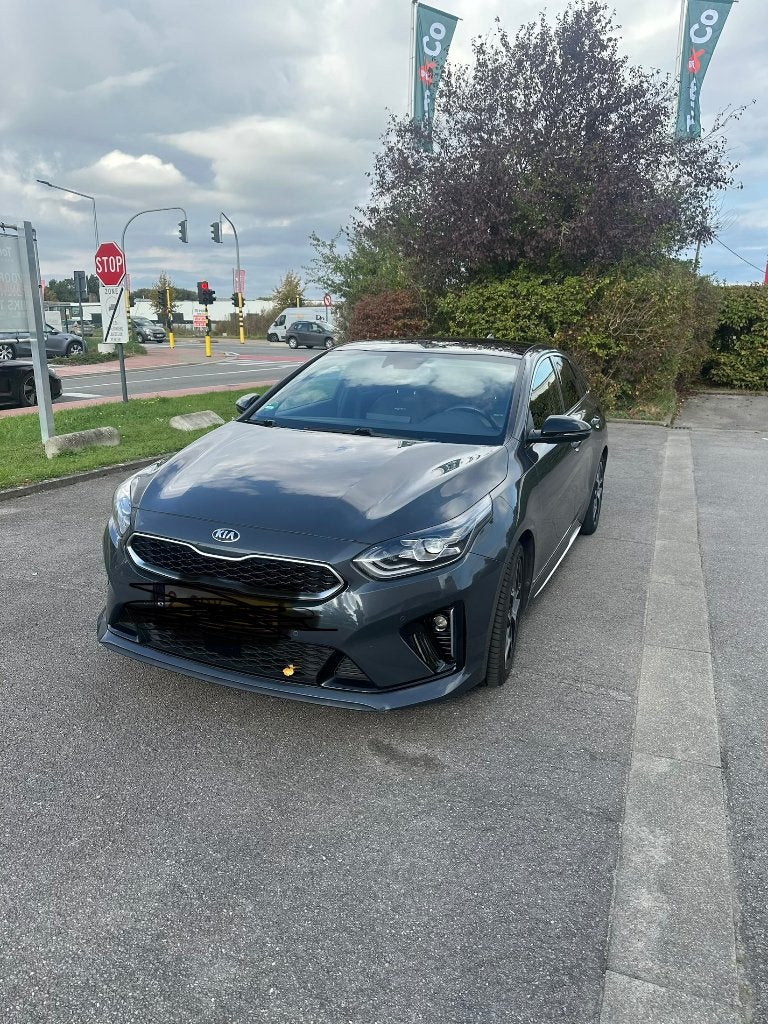 Kia pro_ceed, Autos, Cuir, Argent ou Gris, Achat, Noir