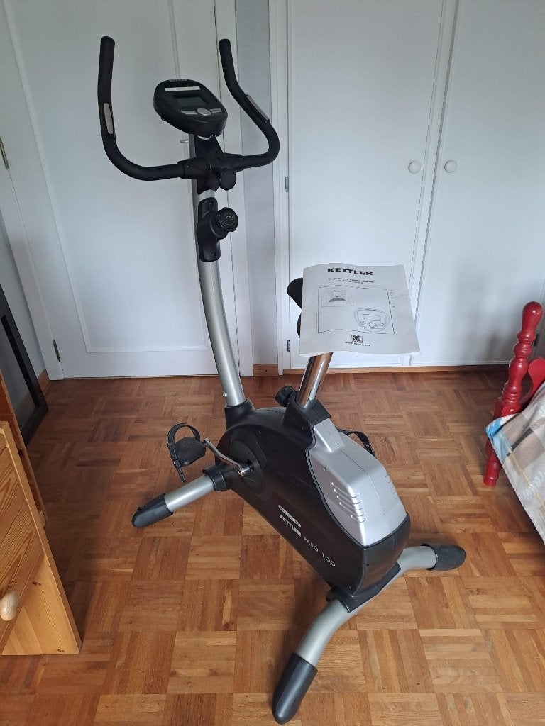 Kettler hometrainer, Sport en Fitness, Ophalen, Benen, Zo goed als nieuw, Metaal