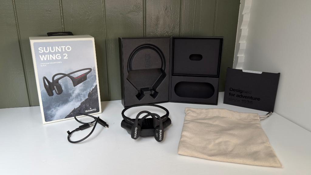 Suunto Wing 2 Zwart, Handtassen en Accessoires, Sporthorloges, Ophalen of Verzenden, Waterdicht, Zo goed als nieuw, Zwart