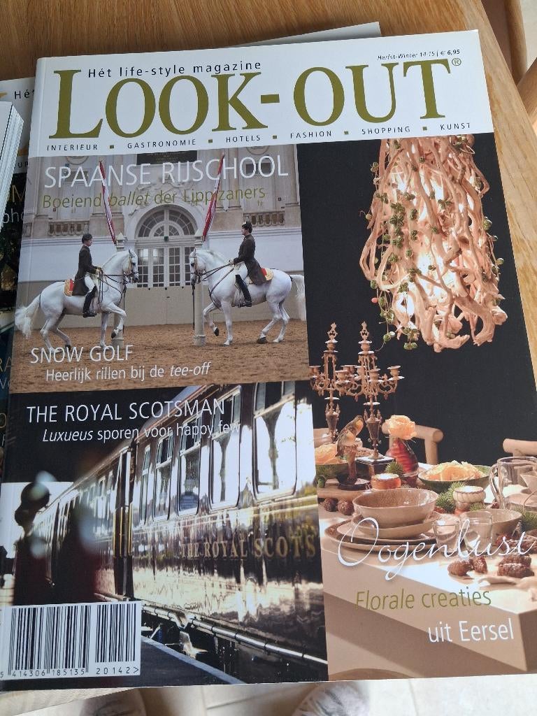 Magazines "Look Out"   NIEUW, Ophalen