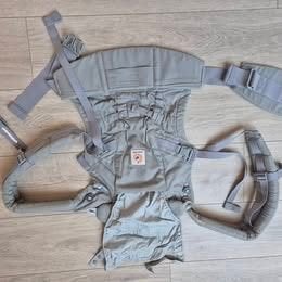 Ergobaby adapt draagzak grijs, Kinderen en Baby's, Gebruikt, Buik of Rug, Draagzak, Ophalen