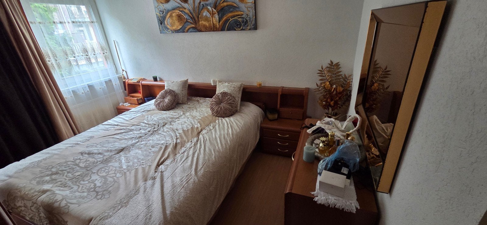 Tweepersoonsbed met nachtkastjes en kledingkast, Huis en Inrichting, Ophalen