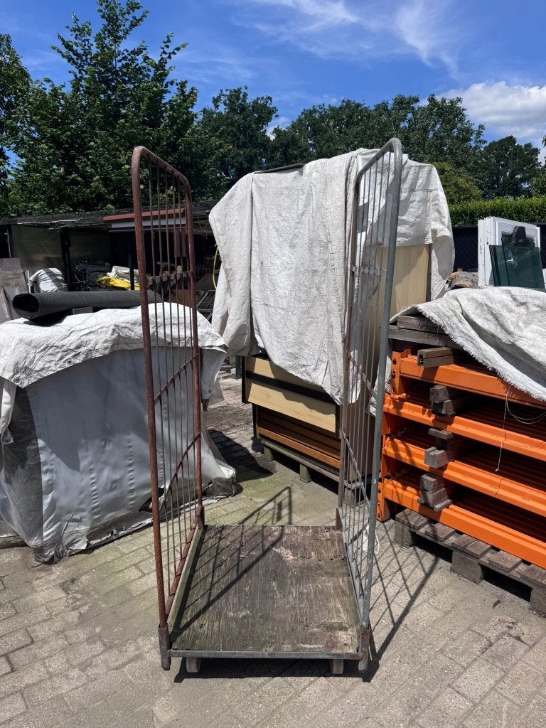 Rolcontainer B 70cm  H 165 cm  Prijs €75/stuk, Ophalen