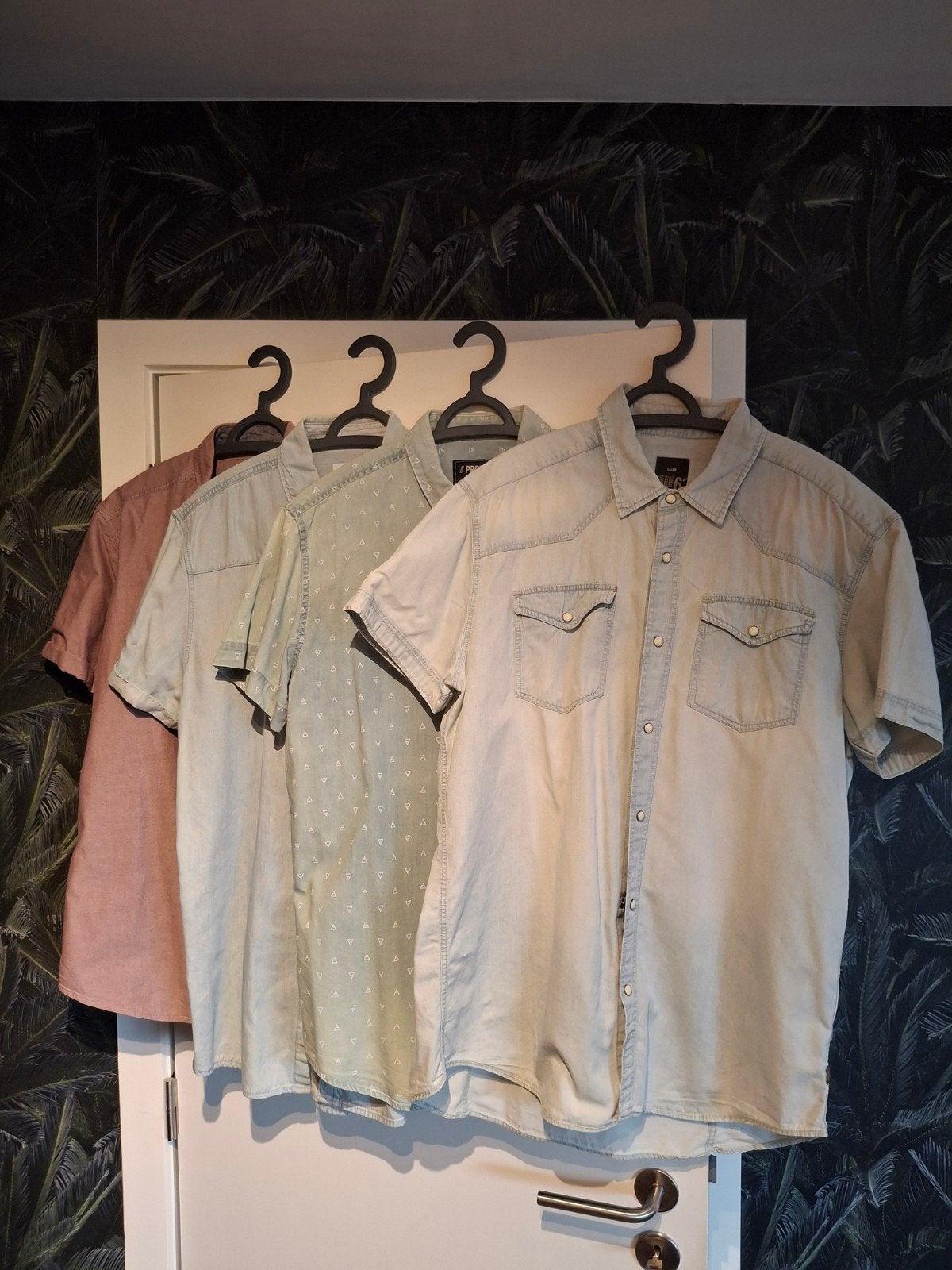 4 jeans hemden met korte mouwen XL, Ophalen, Zo goed als nieuw, Halswijdte 43/44 (XL)