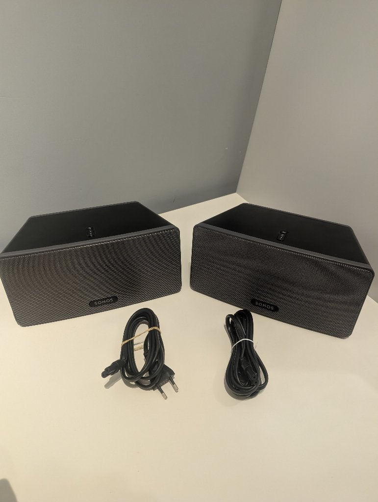 Paire Sonos Play:3 Noires - Enceinte WiFi, Câbles inclus, Enlèvement ou Envoi, Utilisé, Enceinte intelligente