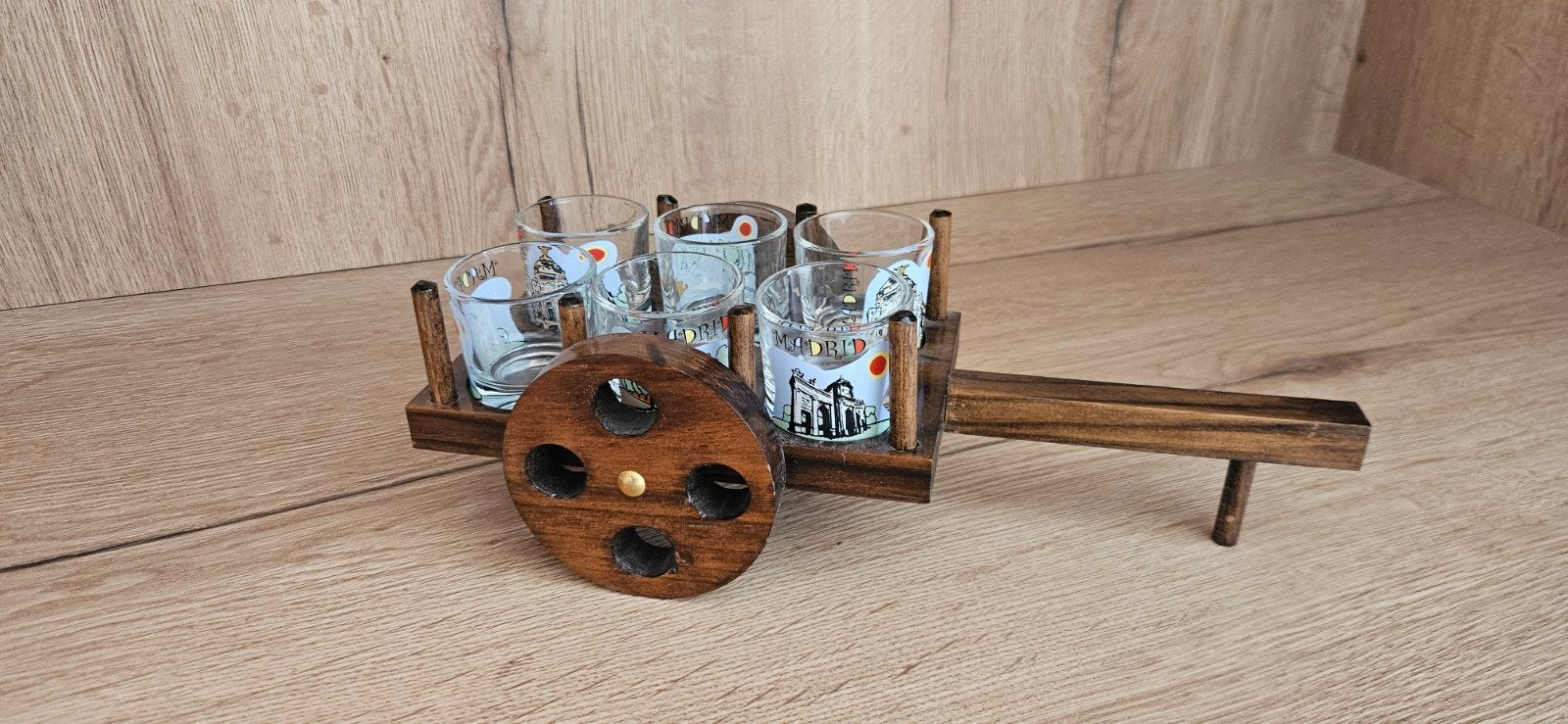 Set van 6 borrelglaasjes, Ophalen