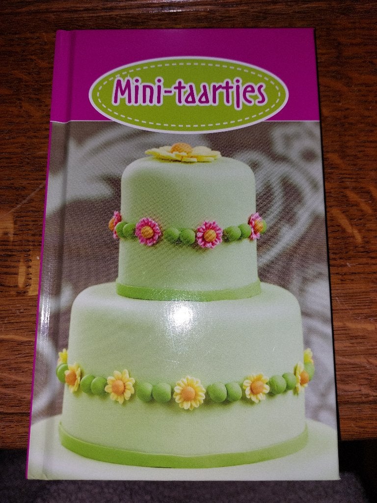 Mini-taartjes, Boeken, Ophalen of Verzenden, Gelezen, Taart, Gebak en Desserts