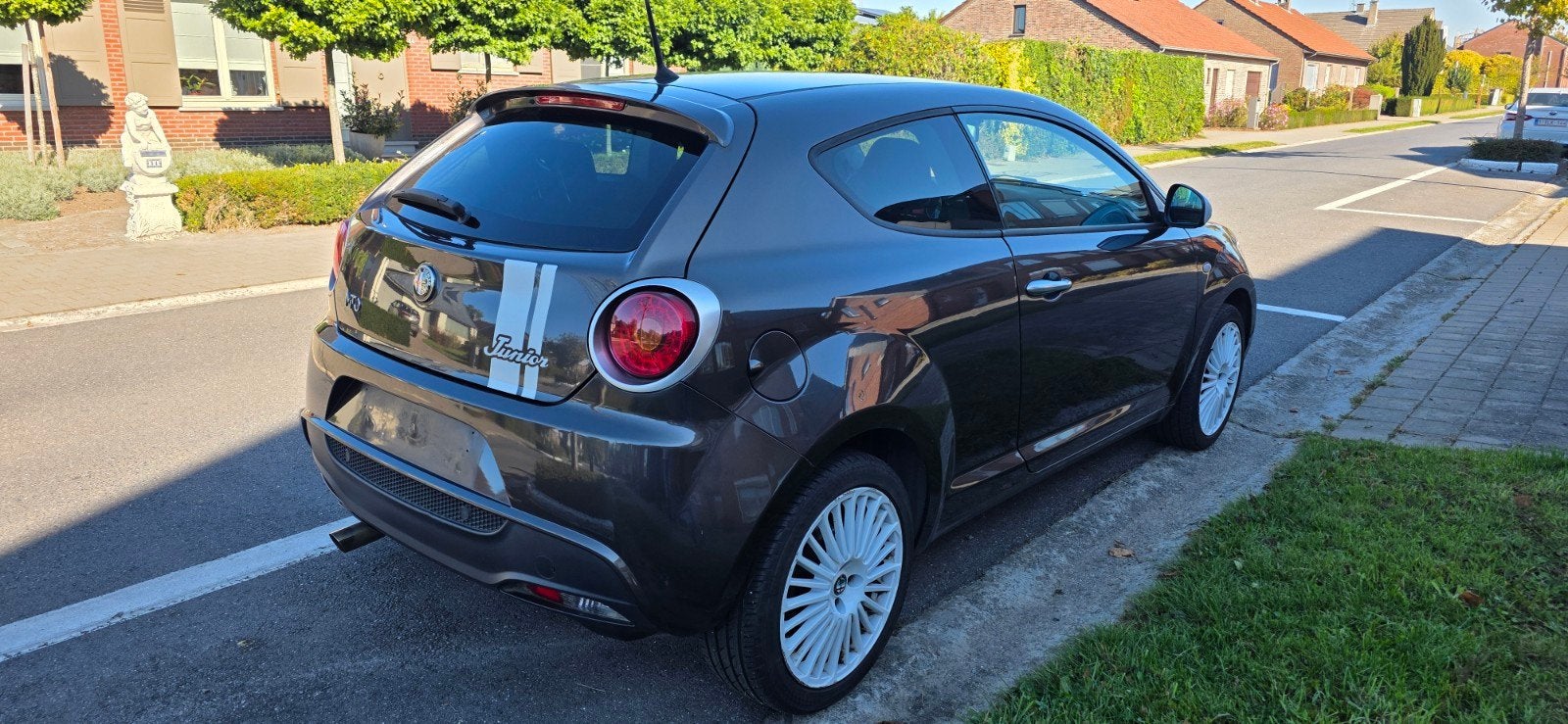 Alfa Romeo Mito 1.4i / 2015 / Euro 6b gekeurd voor verkoop, Auto's, Dealer onderhouden, Euro 6, Handgeschakeld, Particulier