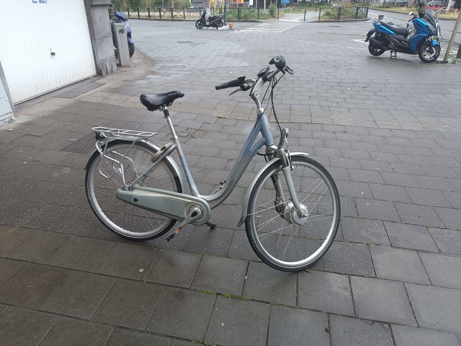 Sparta elektrisch damesfiets
Met 7 versnellingen
28 inch ban, Fietsen en Brommers, Fietsen | Dames | Damesfietsen, Ophalen, Sparta